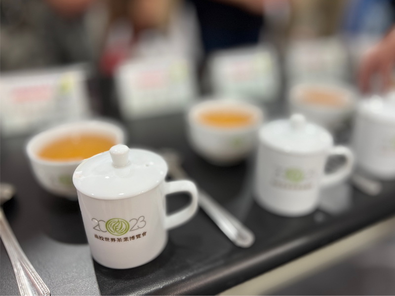 南投世界茶葉博覽會 「黃金品茗館」　100元喝遍全台「特等茶」 @欣蒂愛玩 旅遊美食地圖