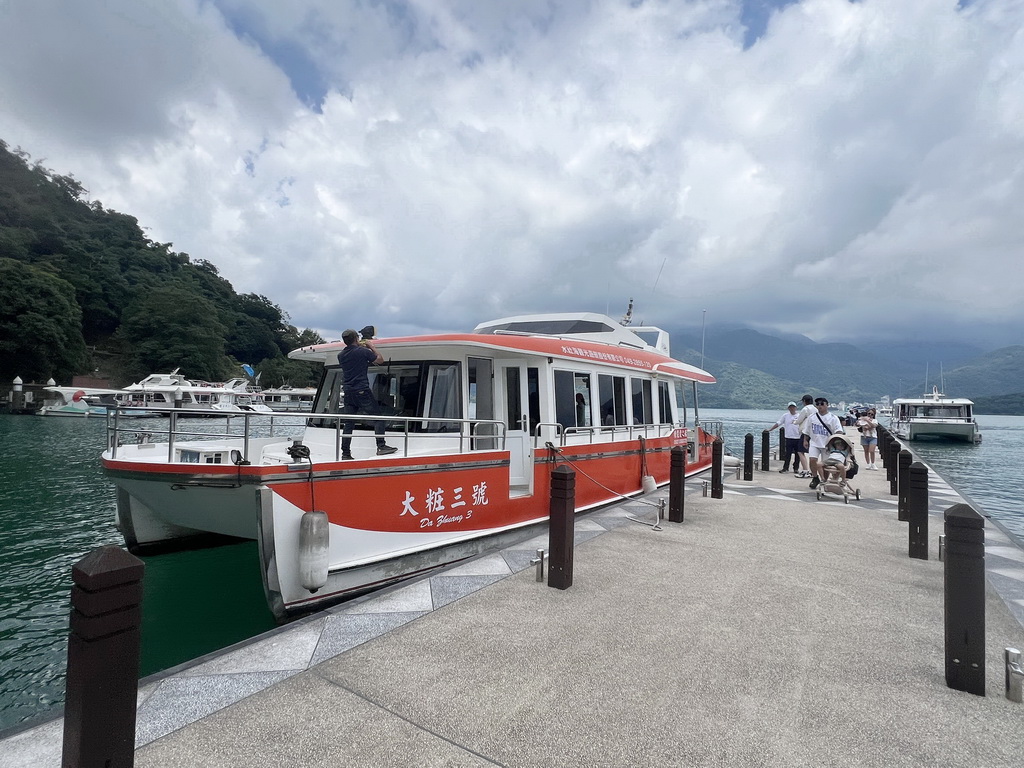 【南投〡旅遊】日月潭綠能電動船深度旅遊體驗報導｜包船、DIY、音樂湖上派對，暑假全家必玩！ @欣蒂愛玩 旅遊美食地圖