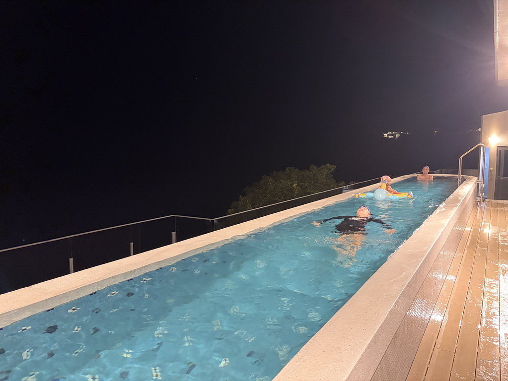 【阿里山〡民宿】房間內就能看日出! 阿里山隙頂住宿新指標「璦勒芬莊園」 住進雲海與日出第一排 @欣蒂愛玩 旅遊美食地圖 【阿里山〡民宿】房間內就能看日出! 阿里山隙頂住宿新指標「璦勒芬莊園」 住進雲海與日出第一排 @欣蒂愛玩 旅遊美食地圖