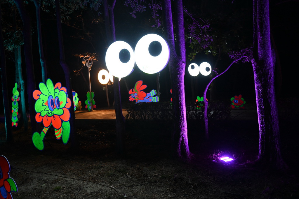【台南〡旅遊】夜晚會發光的夢境入口 新營天鵝湖公園「2026 新營波光節・光之夢」 @欣蒂愛玩 旅遊美食地圖 【台南〡旅遊】夜晚會發光的夢境入口 新營天鵝湖公園「2026 新營波光節・光之夢」 @欣蒂愛玩 旅遊美食地圖