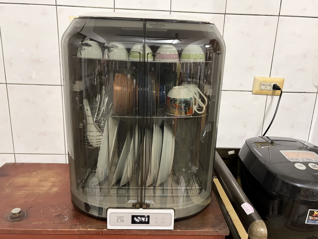 CHEFBORN 韓國天廚 75L 紫外線殺菌奶瓶烘碗機 Clearshae75 開箱體驗 @欣蒂愛玩 旅遊美食地圖 CHEFBORN 韓國天廚 75L 紫外線殺菌奶瓶烘碗機 Clearshae75 開箱體驗 @欣蒂愛玩 旅遊美食地圖